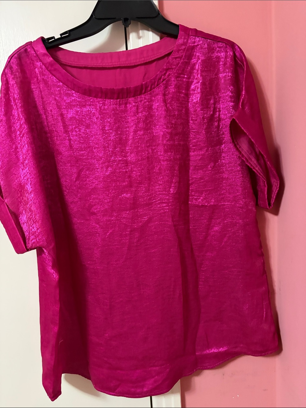 Women's Shimmer Short-Sleeve Top in Fuchsia